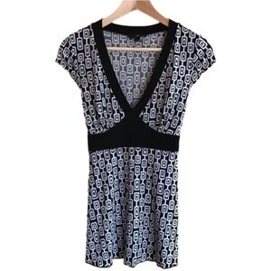 Vintage Iz Byer geometric print cap sleeve tie back top size medium